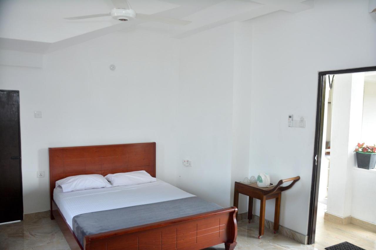Yolanda Villa Negombo Kültér fotó