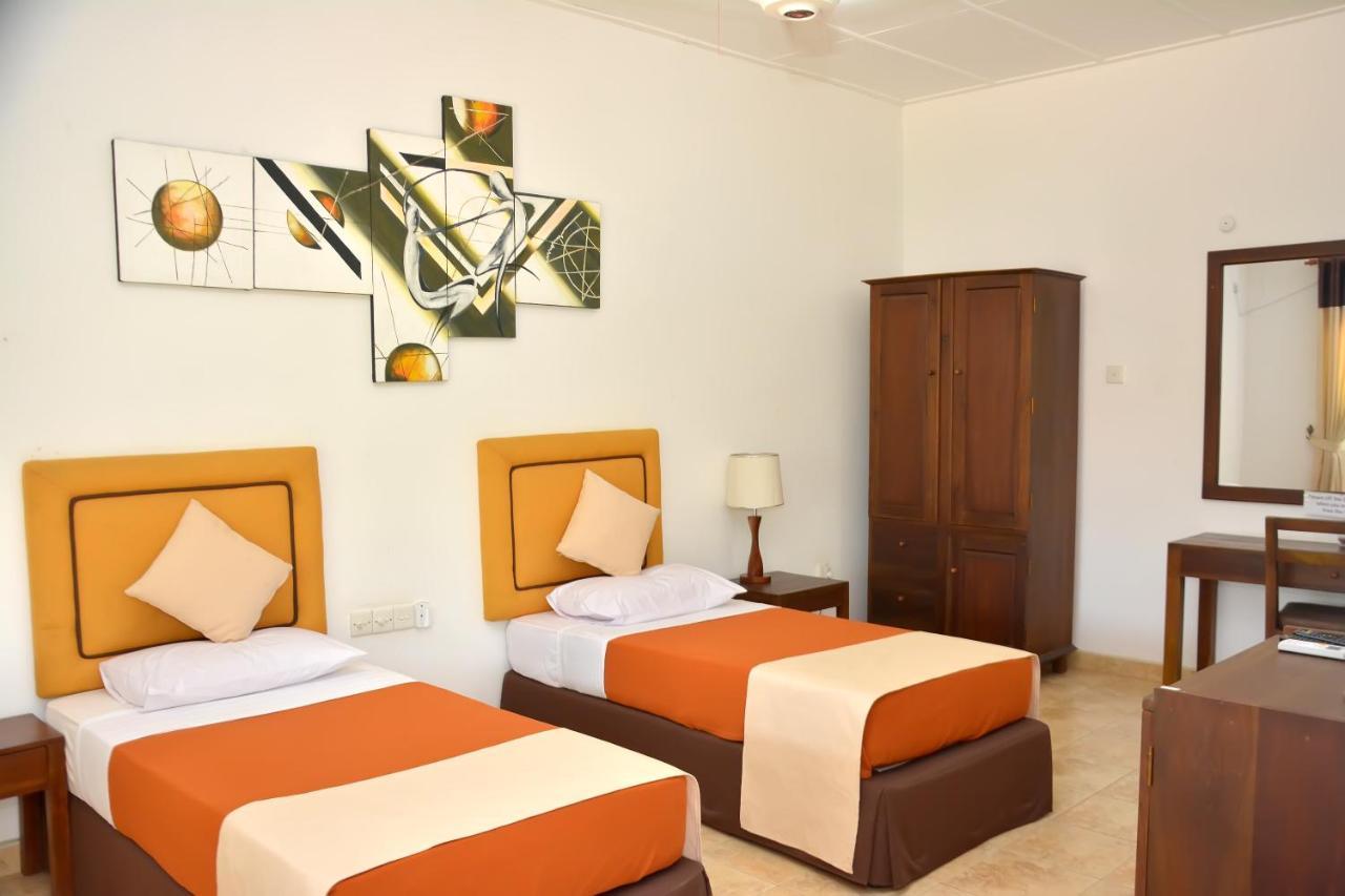 Yolanda Villa Negombo Kültér fotó
