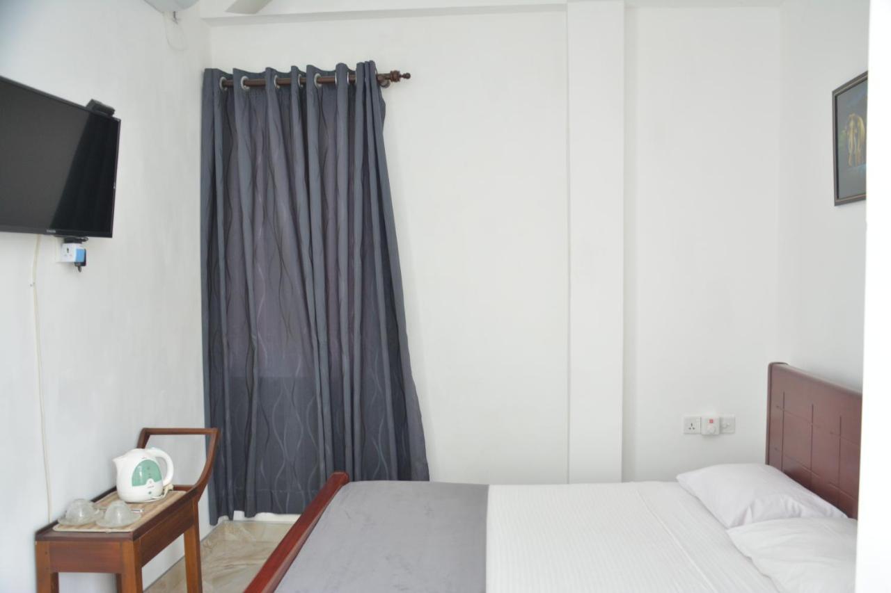 Yolanda Villa Negombo Kültér fotó